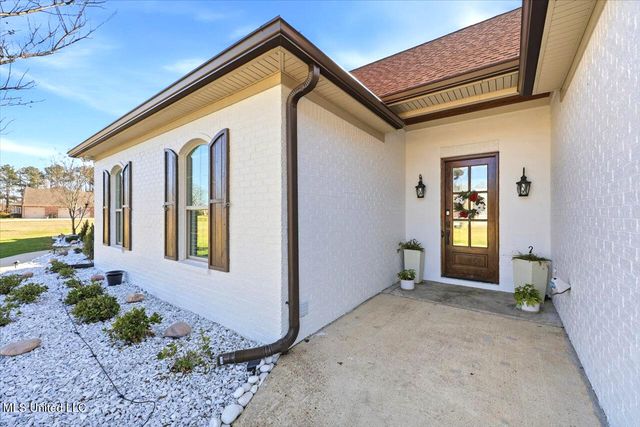 111 Pecan Ridge, Brandon, MS 39047