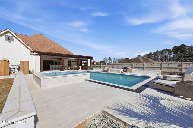 111 Pecan Ridge, Brandon, MS 39047