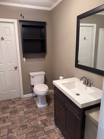 2001 Beckwood Road, Sumter, SC 29153