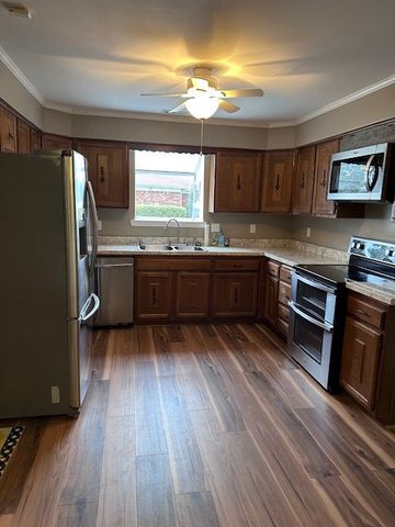 2001 Beckwood Road, Sumter, SC 29153