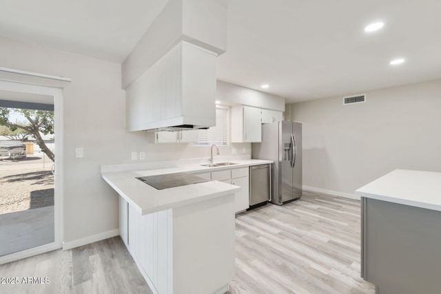 1346 S Main Drive, Apache Junction, AZ 85120