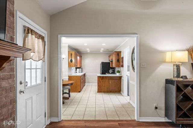 8503 Hollow Bluff Drive, Haughton, LA 71037