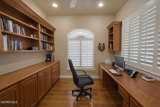 5433 Cactus Hill Drive, El Paso, TX 79912