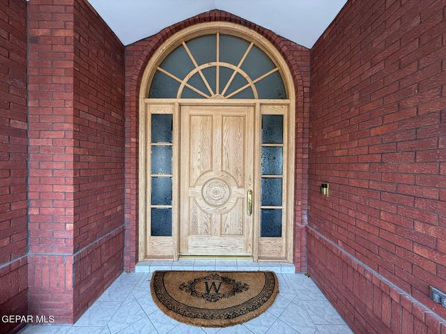 5433 Cactus Hill Drive, El Paso, TX 79912