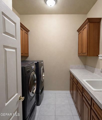 5433 Cactus Hill Drive, El Paso, TX 79912