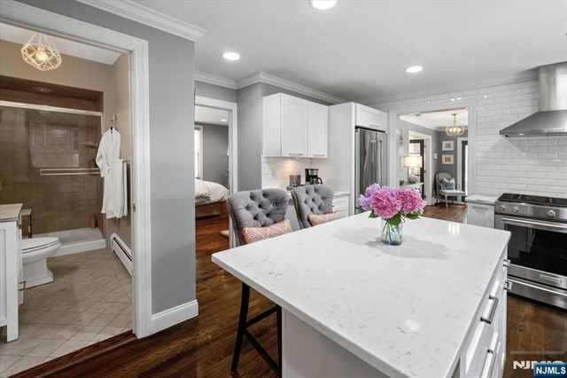 163 Godwin Avenue 1, Ridgewood, NJ 07450