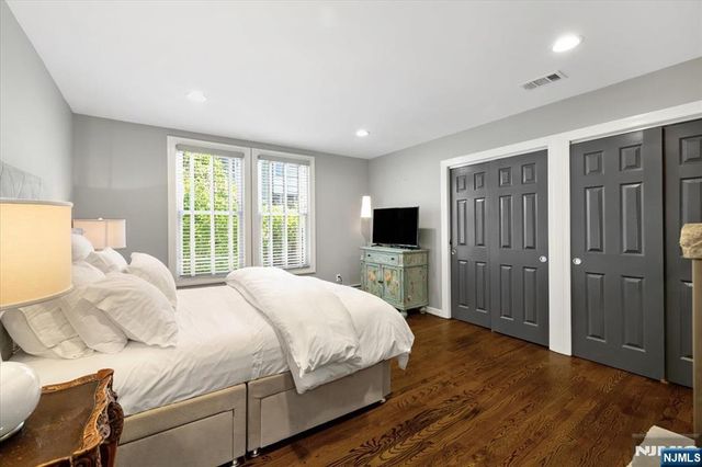 163 Godwin Avenue 1, Ridgewood, NJ 07450