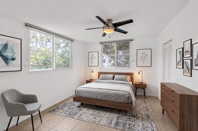 112 Royal Park Drive 3A, Oakland Park, FL 33309