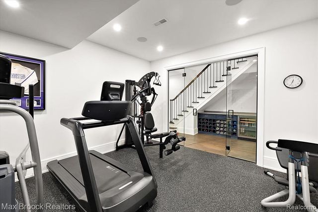 625 W Brown Street, Birmingham, MI 48009