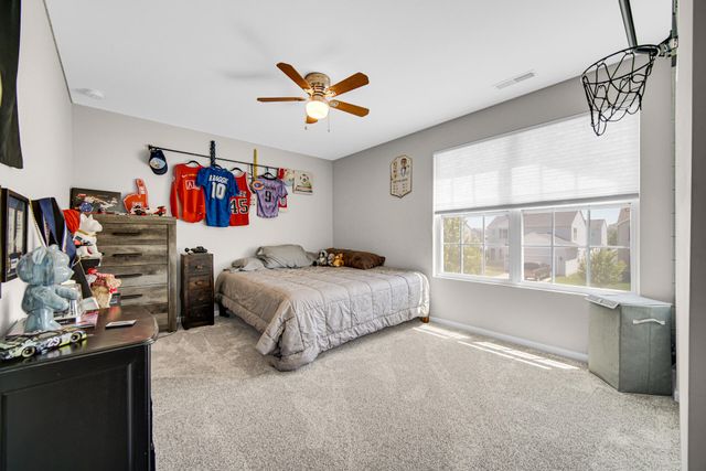 13190 Roosevelt Place, Crown Point, IN 46307