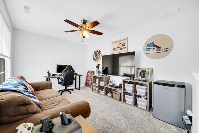 13190 Roosevelt Place, Crown Point, IN 46307