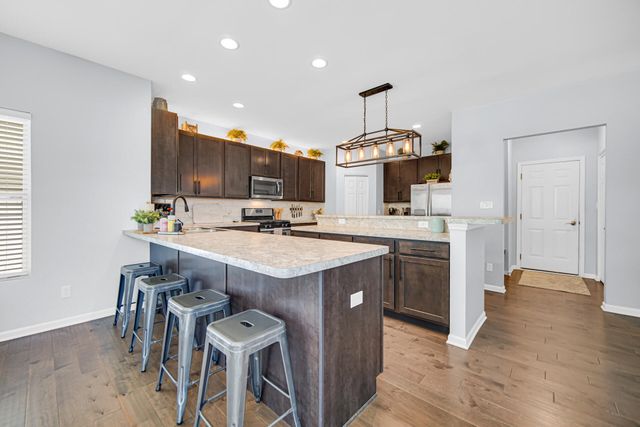 13190 Roosevelt Place, Crown Point, IN 46307