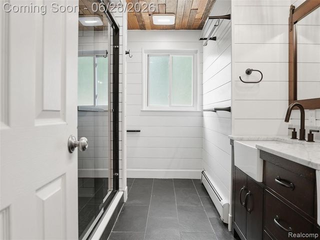 282 E Gates Street, Romeo, MI 48065
