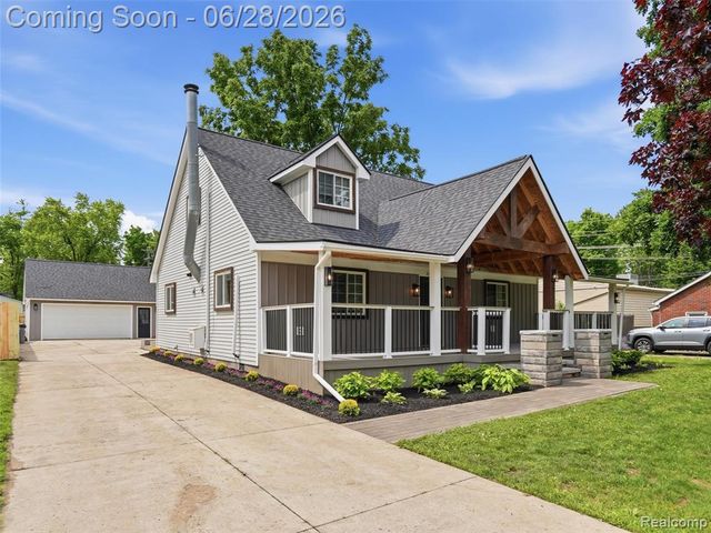 282 E Gates Street, Romeo, MI 48065