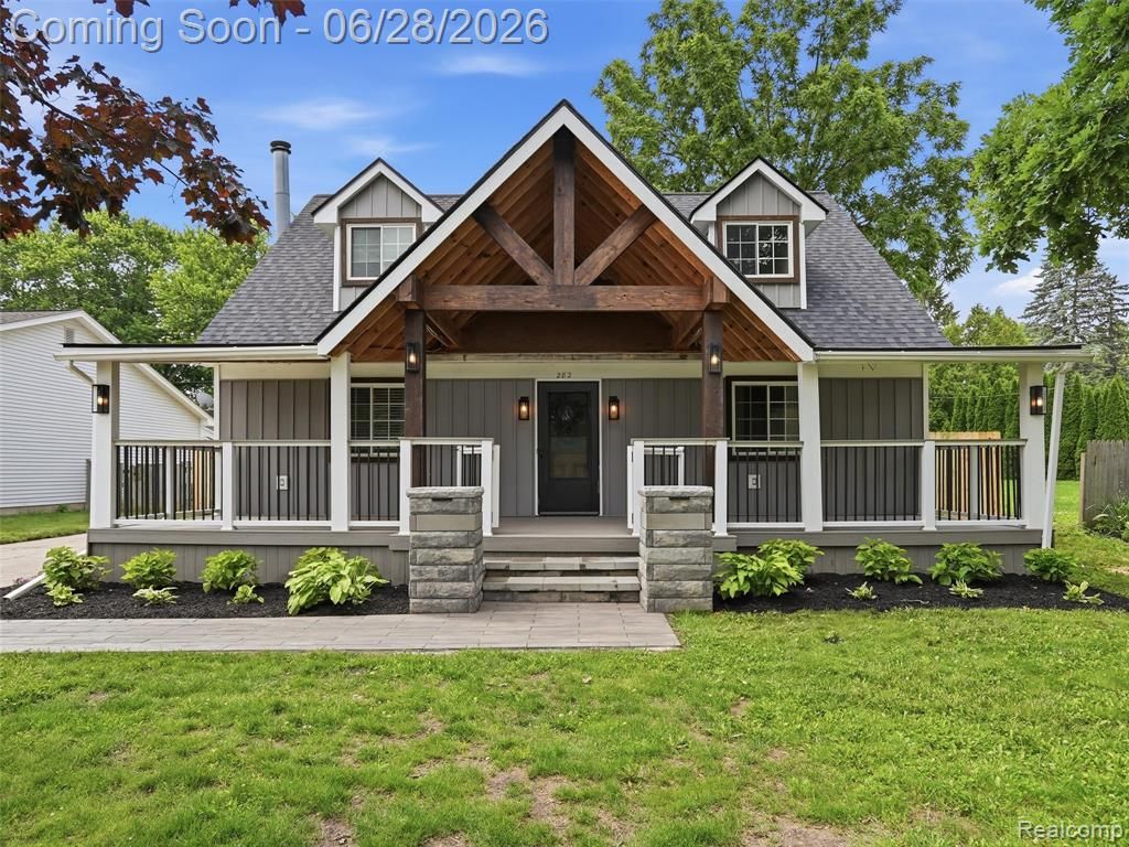 282 E Gates Street, Romeo, MI 48065