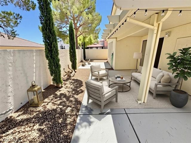 3372 Wayward Court, Las Vegas, NV 89129