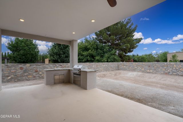 653 BIR Circle, El Paso, TX 79932