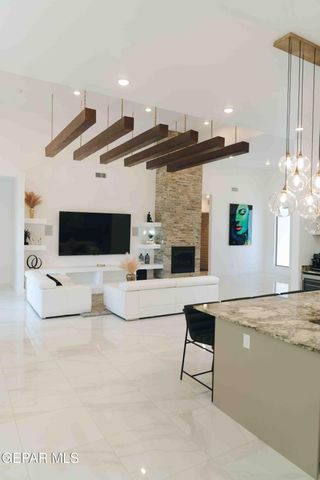 653 BIR Circle, El Paso, TX 79932