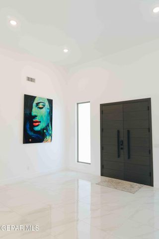 653 BIR Circle, El Paso, TX 79932