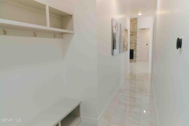 653 BIR Circle, El Paso, TX 79932