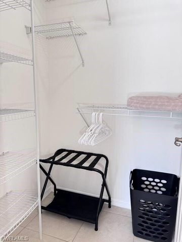 627 SE 13th Ter Apt D, Cape Coral, FL 33990