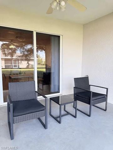 627 SE 13th Ter Apt D, Cape Coral, FL 33990