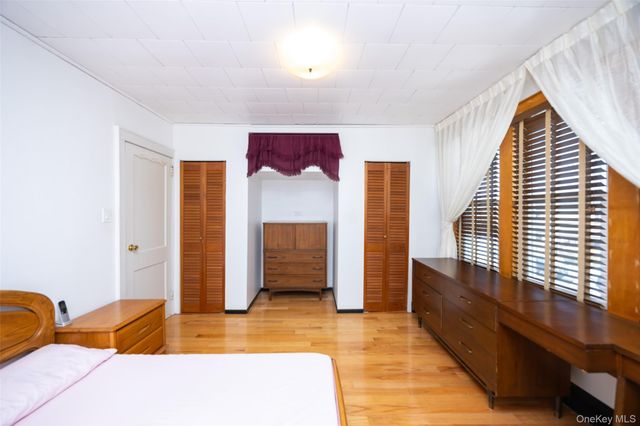 81-24 167th Street, Jamaica Hills, NY 11432