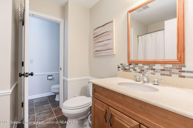 6160 Innkeepers Court 57, East Lansing, MI 48823