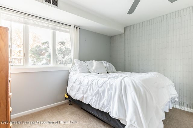 6160 Innkeepers Court 57, East Lansing, MI 48823