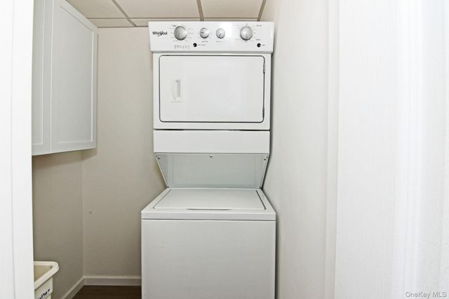 5 Arthur Street, Riverhead, NY 11901