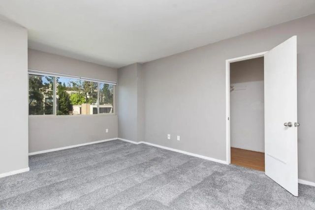 5700 Baltimore Dr 154, La Mesa, CA 91942