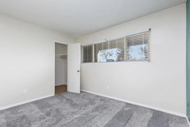 5700 Baltimore Dr 154, La Mesa, CA 91942