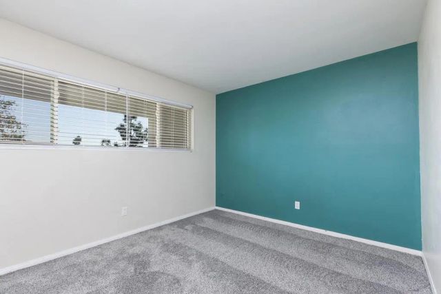 5700 Baltimore Dr 154, La Mesa, CA 91942