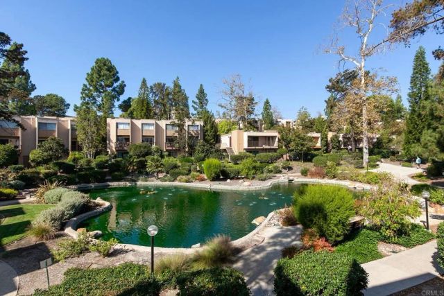 5700 Baltimore Dr 154, La Mesa, CA 91942