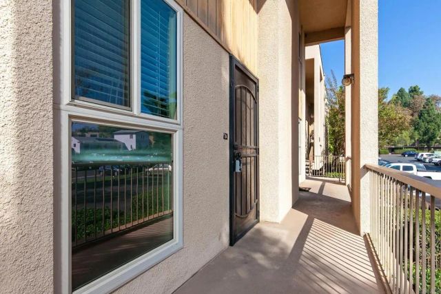 5700 Baltimore Dr 154, La Mesa, CA 91942