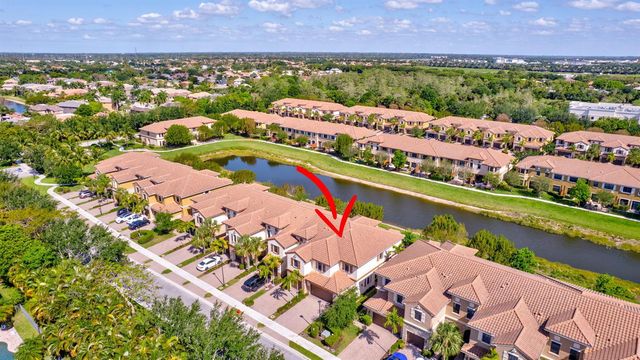 10139 Wellington Parc Drive, Wellington, FL 33449