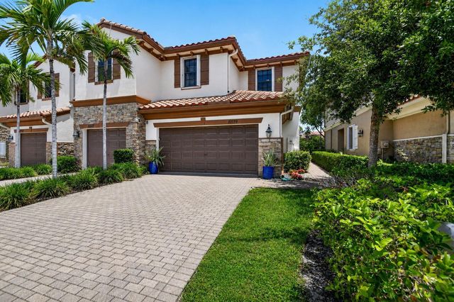 10139 Wellington Parc Drive, Wellington, FL 33449