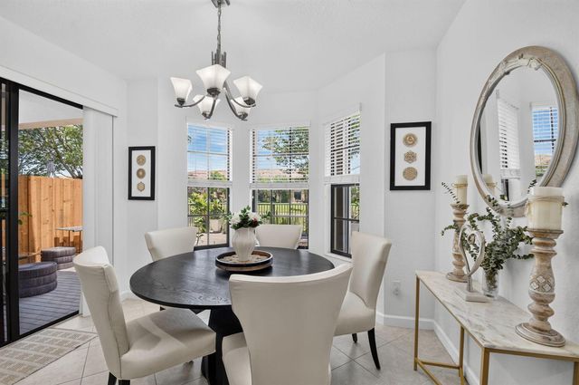 10139 Wellington Parc Drive, Wellington, FL 33449