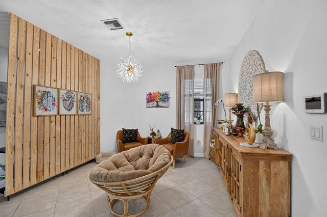 10139 Wellington Parc Drive, Wellington, FL 33449