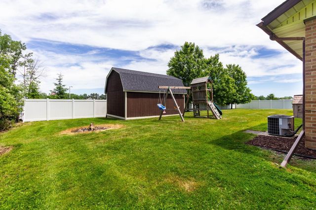 37275 31 Mile Road, Richmond, MI 48062