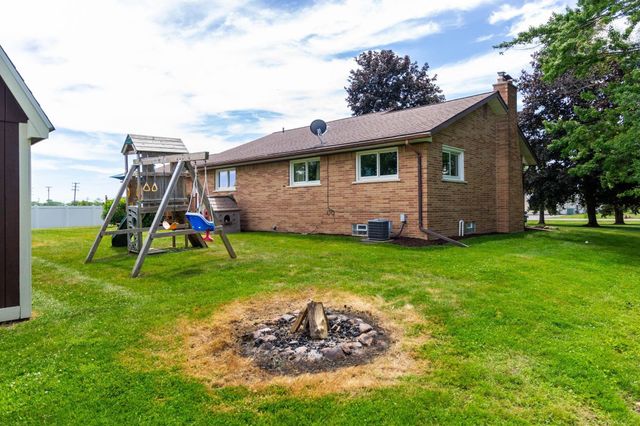 37275 31 Mile Road, Richmond, MI 48062
