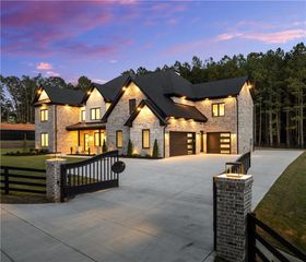 1682 Mineral Springs Road, Hoschton, GA 30548