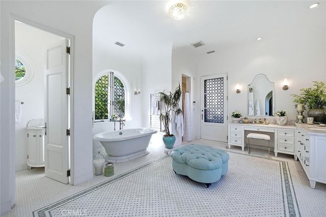 3117 E 1st Street, Long Beach, CA 90803