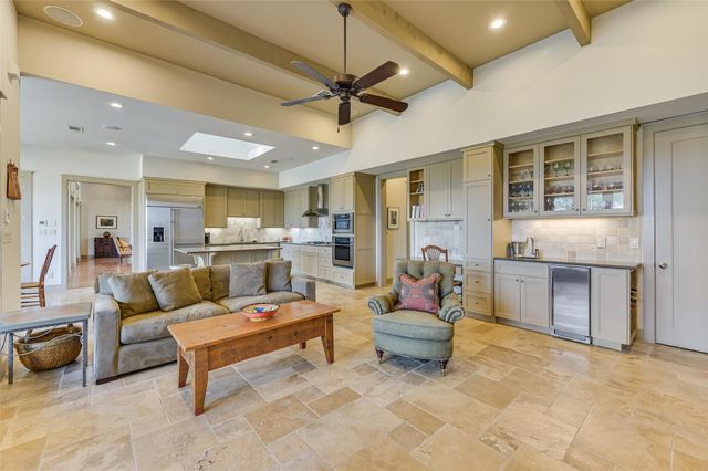 27107 Waterfall Hill PKWY, Spicewood, TX 78669