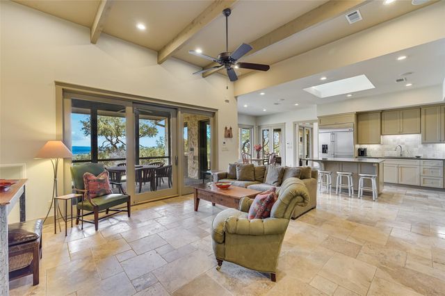 27107 Waterfall Hill PKWY, Spicewood, TX 78669