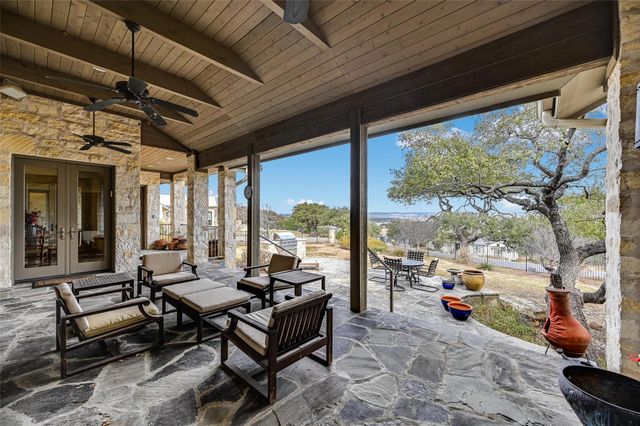 27107 Waterfall Hill PKWY, Spicewood, TX 78669