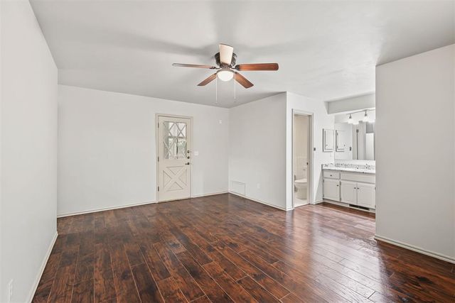 8416 Huckleberry Road, Edmond, OK 73034