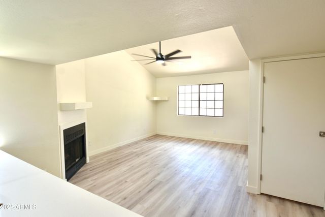 2020 W UNION HILLS Drive, Phoenix, AZ 85027