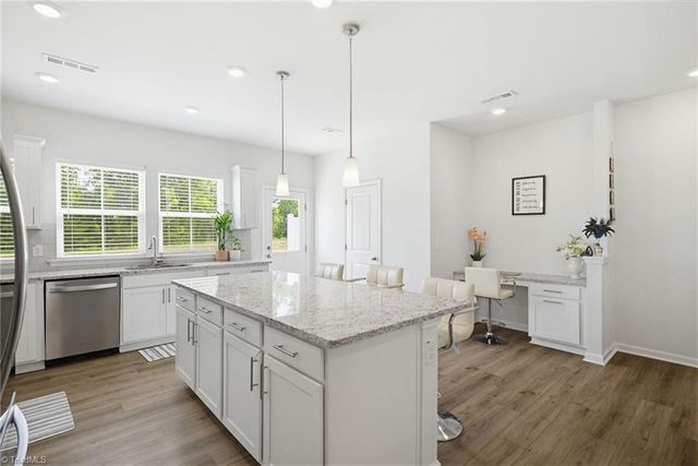 821 Falls Grove Trail, High Point, NC 27265