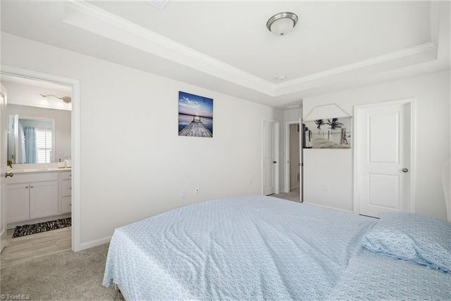 821 Falls Grove Trail, High Point, NC 27265